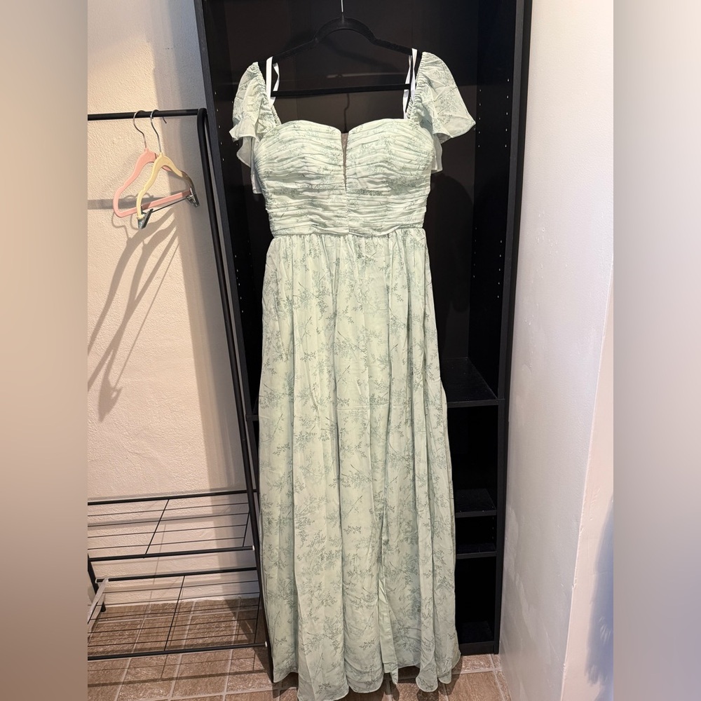 Women’s Sage Green Floral Maxi Dress